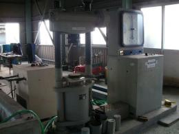 建設機械【2012008】コンクリート用中古試験設備圧縮機類