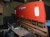 板金機械【2102025】アマダ製中古板金機械プレスブレーキRC-50型買取